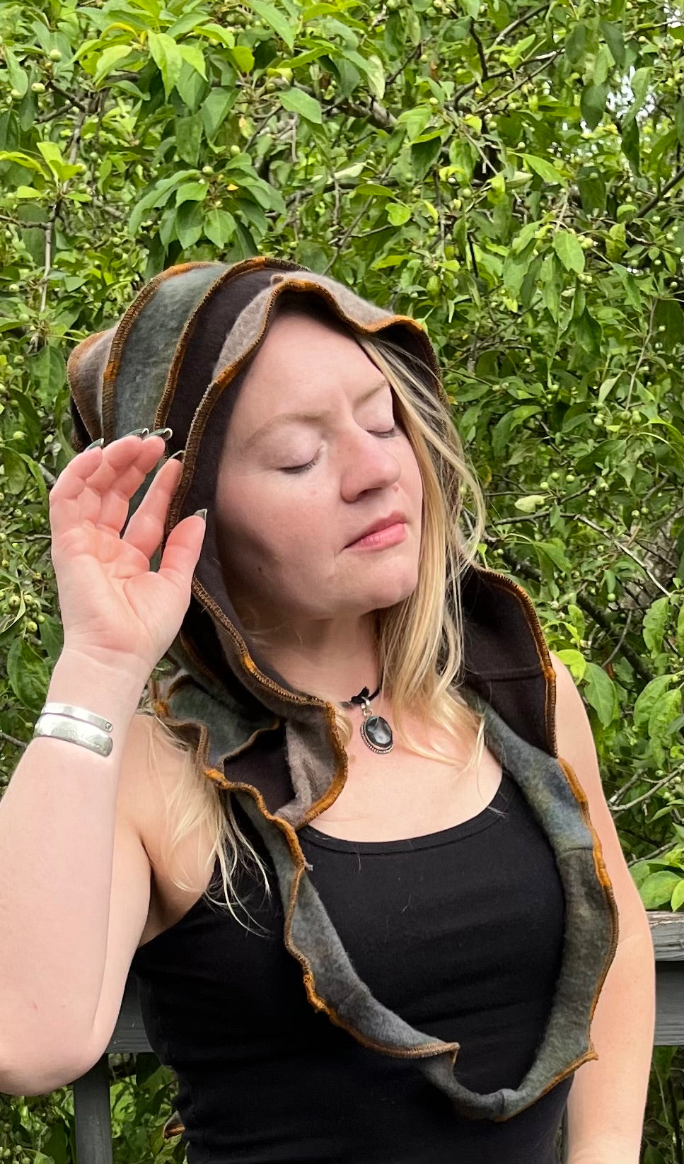 Earthy cashmere hood w copper thread accents